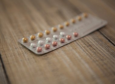 Após caso de trombose, Anvisa emite recomendação sobre uso de anticoncepcional
