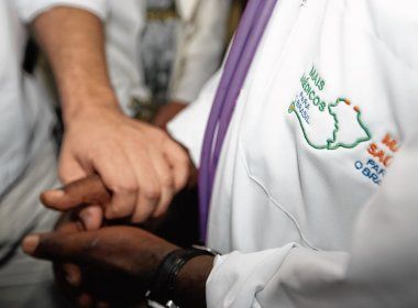 Ministro diz que suspensão do envio de médicos cubanos não prejudica Mais Médicos