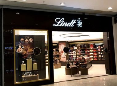 Loja da marca suíça Lindt é inaugurada no Shopping Barra