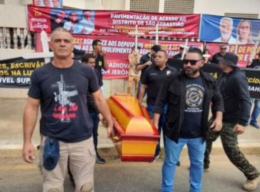 Conquista: Policiais civis protestam por estatuto e reajuste para servidores