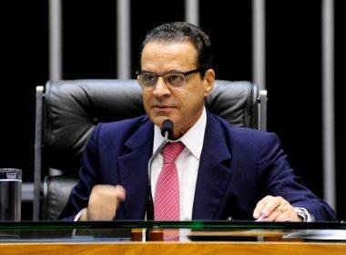  Henrique Eduardo Alves pede demissão do Ministério do Turismo