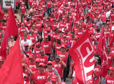 Centrais sindicais e movimentos sociais aderem à greve geral marcada para 11 de novembro