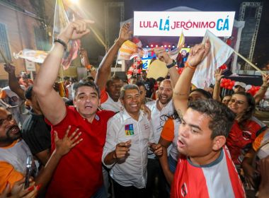 Jerônimo Rodrigues realiza primeiro comício da campanha em Itajuípe