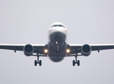Nova variante: Anvisa recomenda restrição para voos e viajantes de países da África