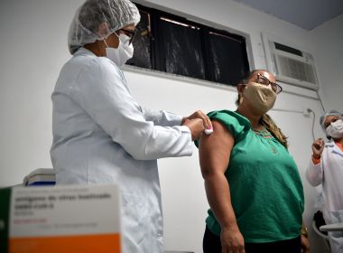 Salvador segue vacinando contra a Covid-19 nesta terça; confira estratégia